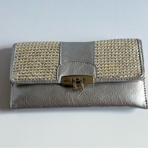 Silver Wallet Woven Faux Straw Design Wallet